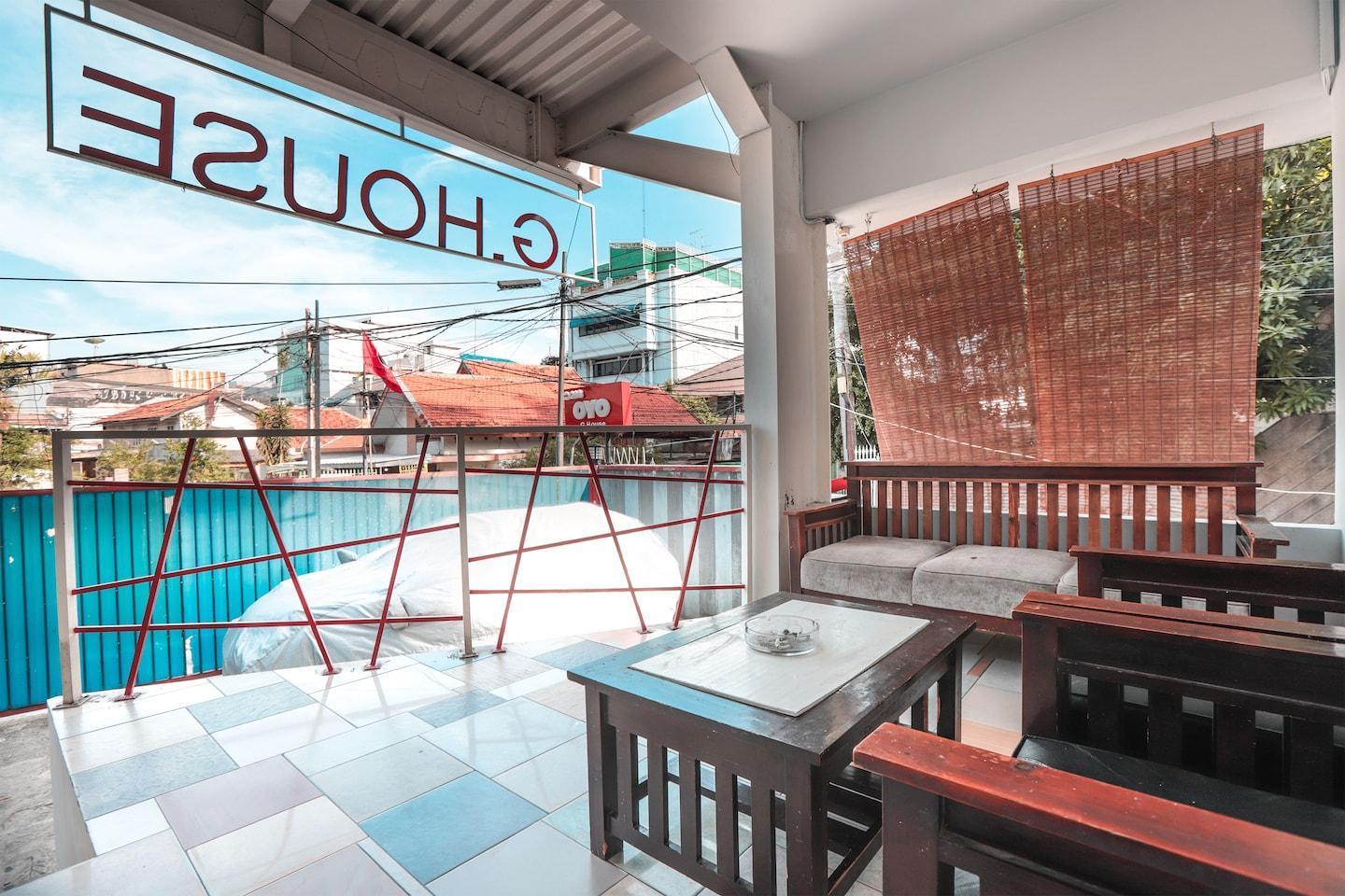 Oyo 208 G House Hotel Jakarta Eksteriør billede
