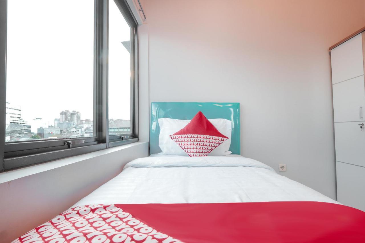 Oyo 208 G House Hotel Jakarta Eksteriør billede